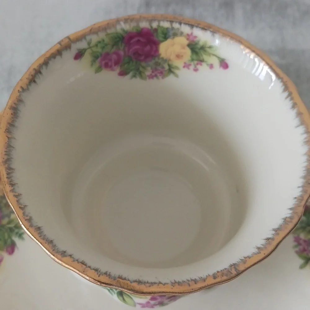 Set of Tea Cup and Saucer Roses Fine Porcelain RUI Handmade in P.R.C Original